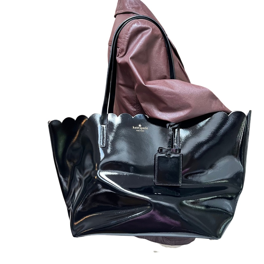 Kate‎ Spade Lily Avenue Patent Carrigan Tote Black Scalloped Shoulder Bag Large